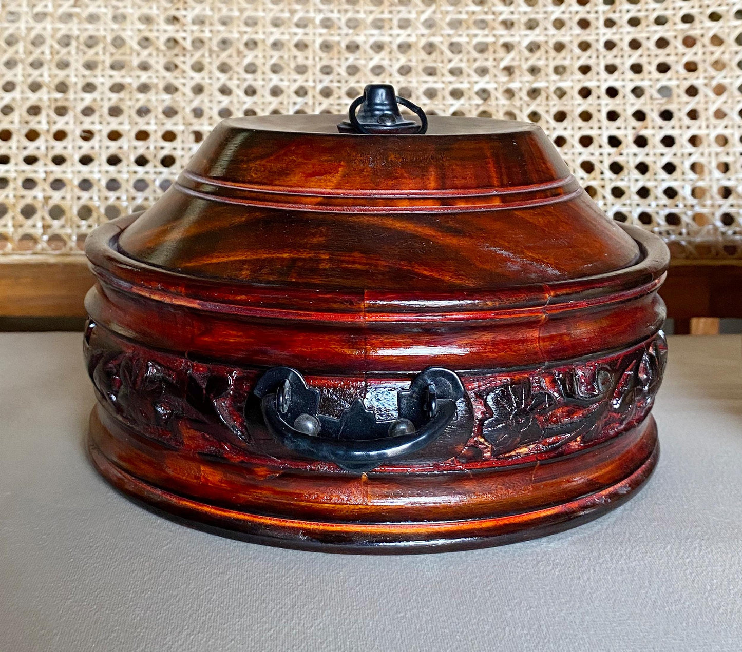 Handmade Teak Wood Casserole Dish: Carved Roti Chapati Box