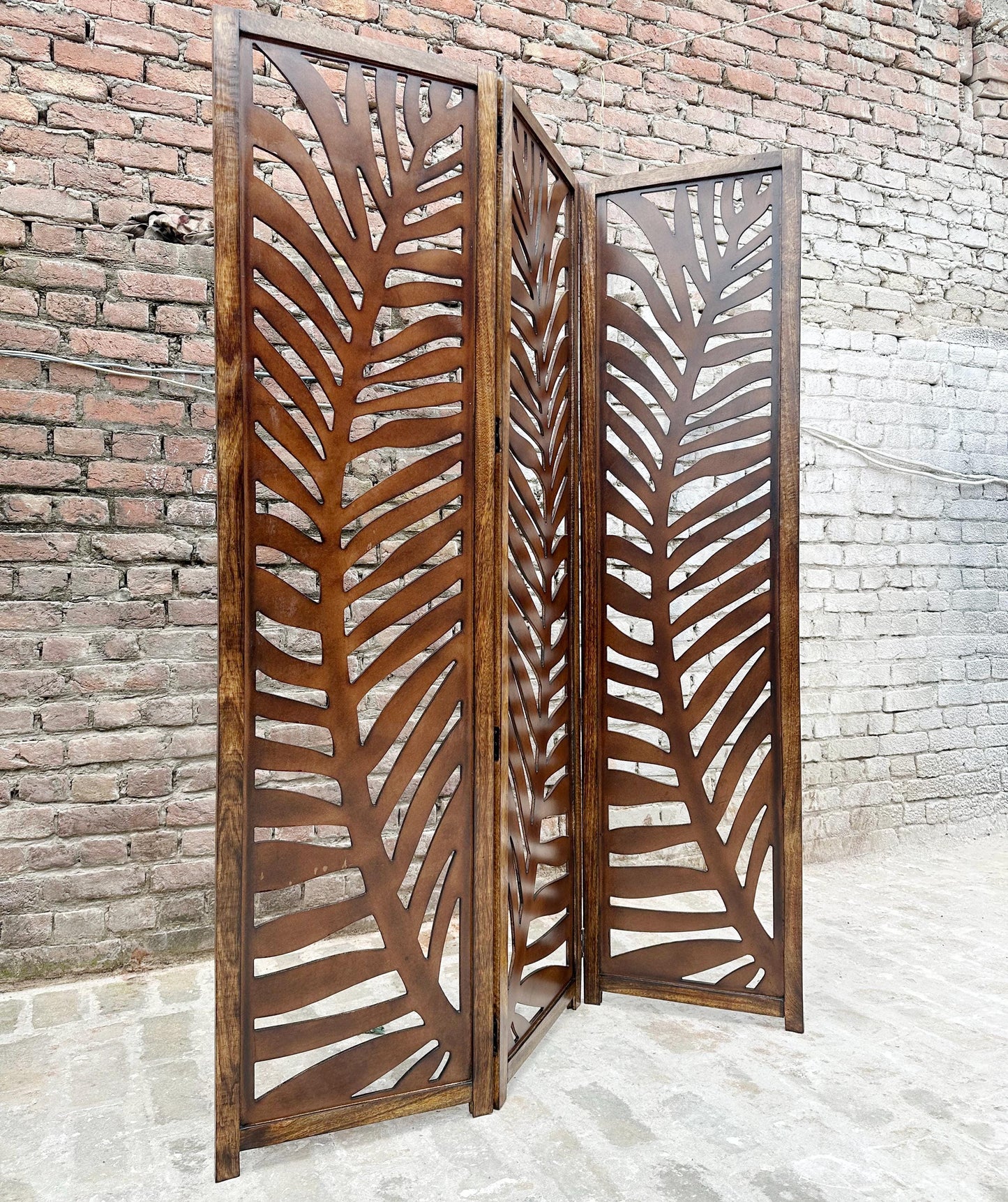 Mid century Big Leaf Design Wooden Folding Divider, Partition, Handmade Self standing separator