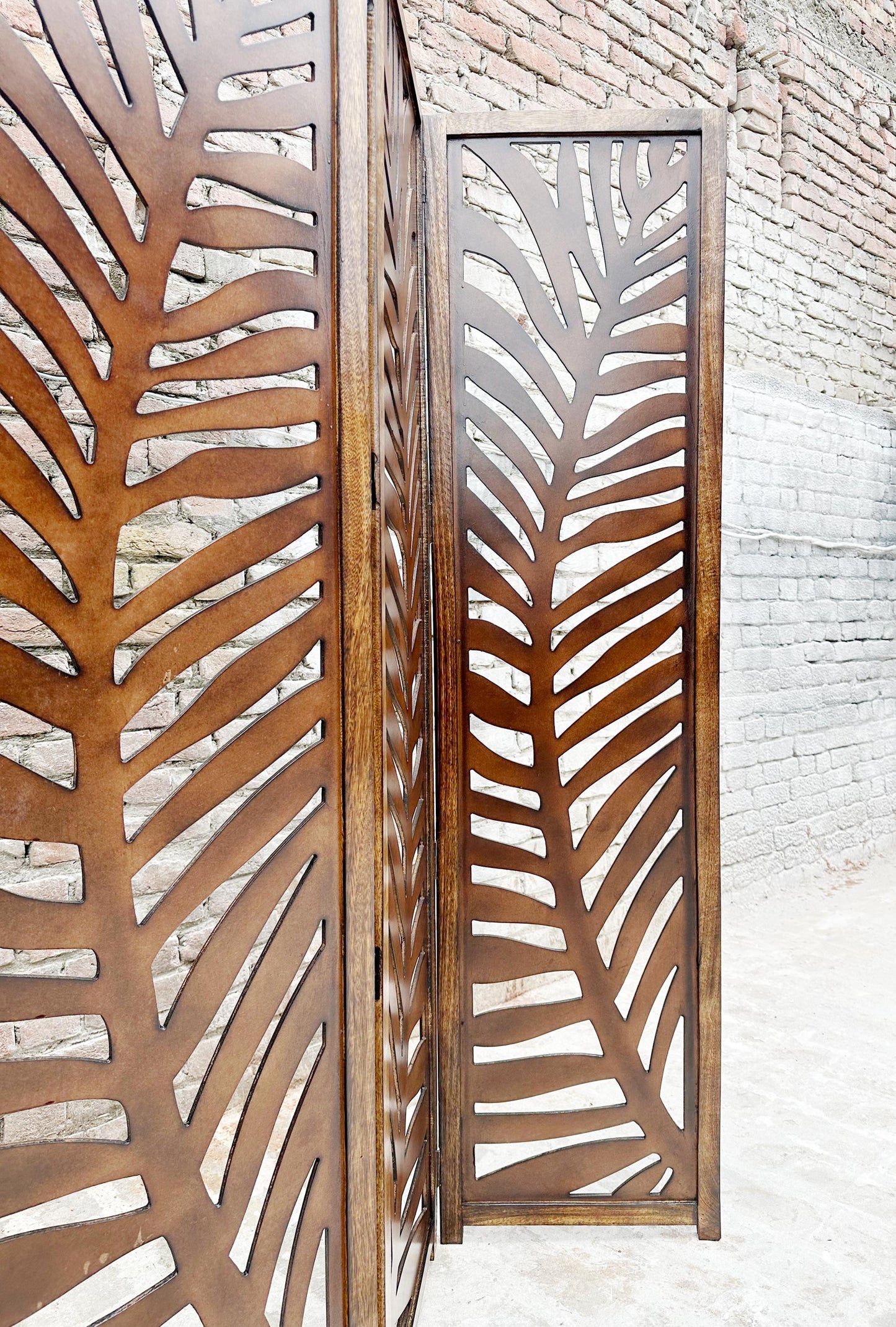 Mid century Big Leaf Design Wooden Folding Divider, Partition, Handmade Self standing separator