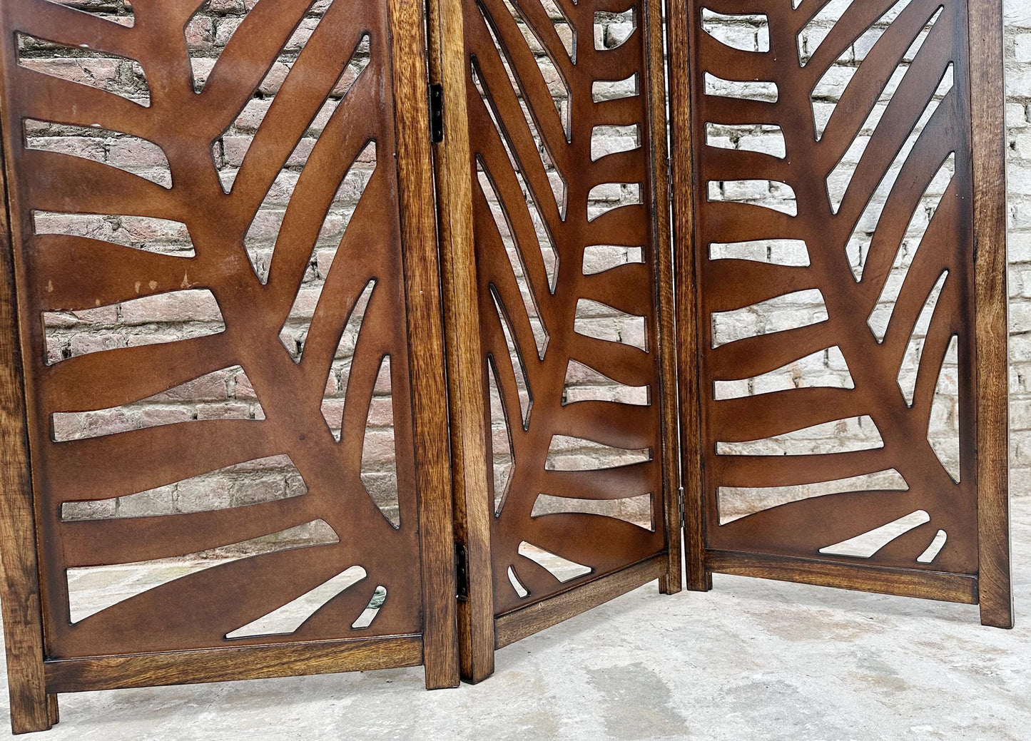 Mid century Big Leaf Design Wooden Folding Divider, Partition, Handmade Self standing separator